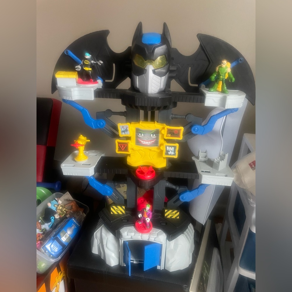 Batman Imaginext player $30